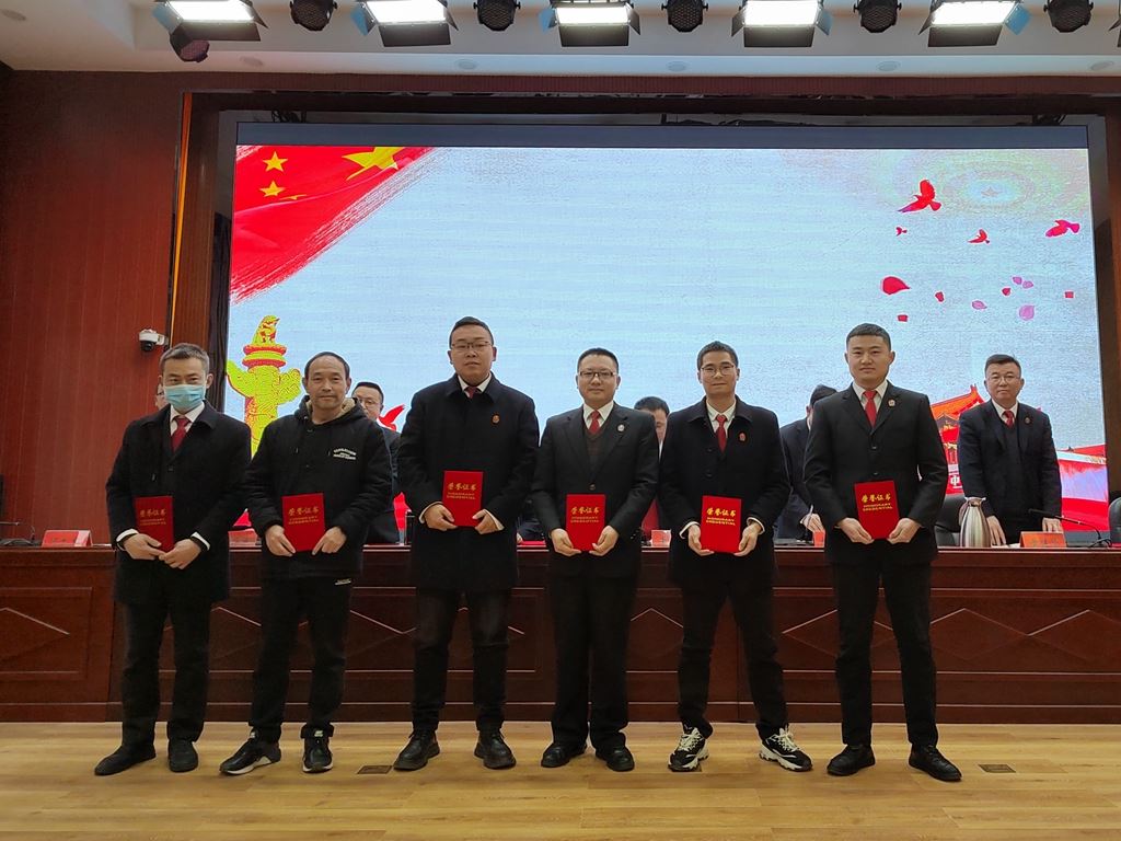 微信图片_20220127160125_副本.jpg